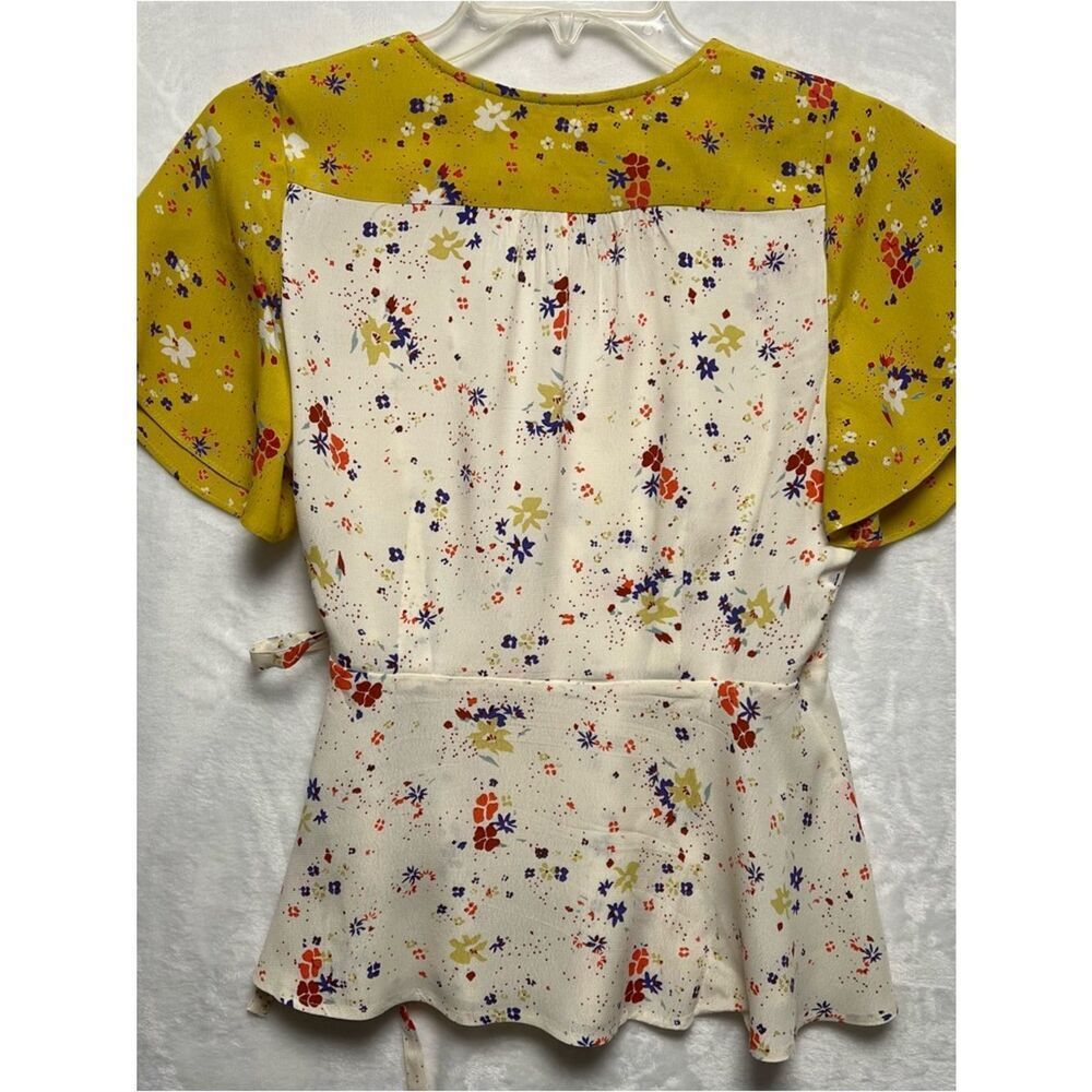 Meadow Rue Anthropologie Blouse Womens Size 2 Ivory Floral Wrap V-Neck Tie - Picture 4 of 7